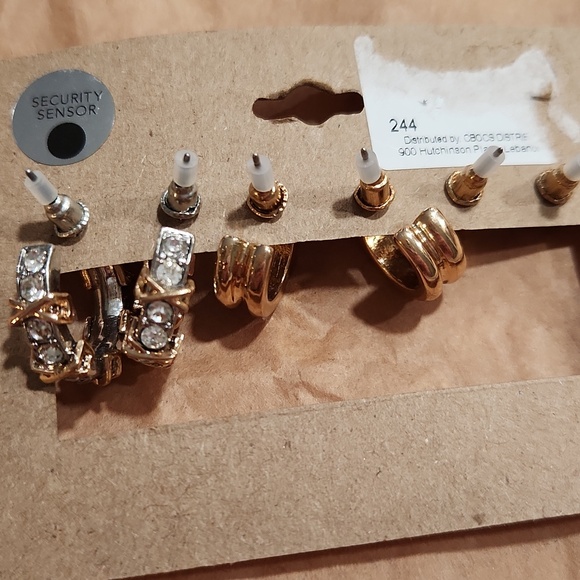 Gold-Tone 3-Pair Women's Earring Set with Clear Crystals - Picture 2 of 5